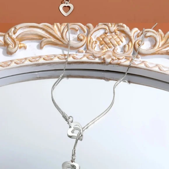 🏷SALE. Y Shape heart shape pendant necklace. Dainty clavicle chain.  NWT. - Picture 3 of 6